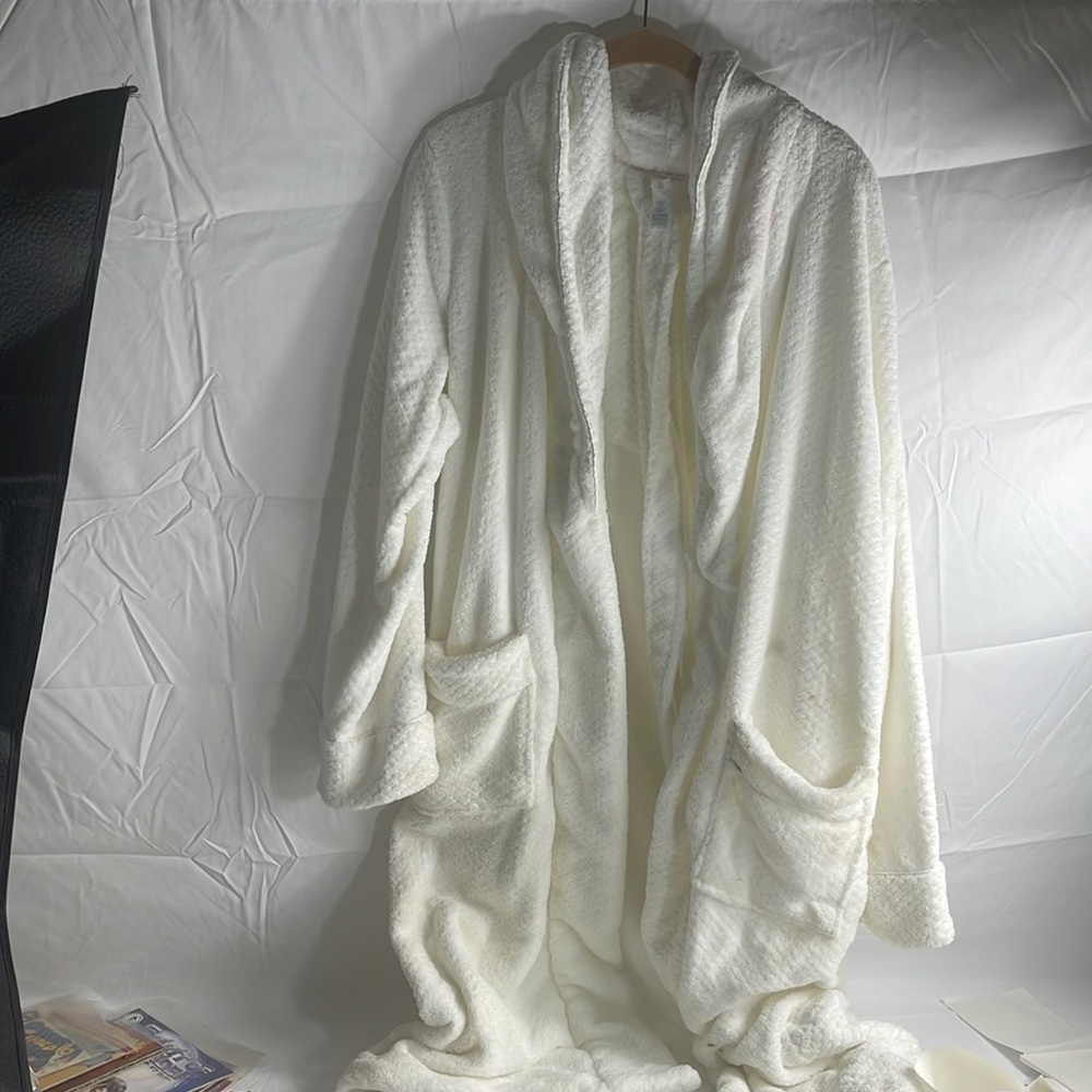 White robe